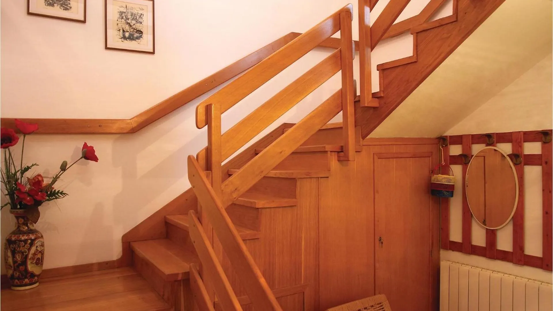 3 Bedroom Lovely Home In Manjadvorci Holiday home