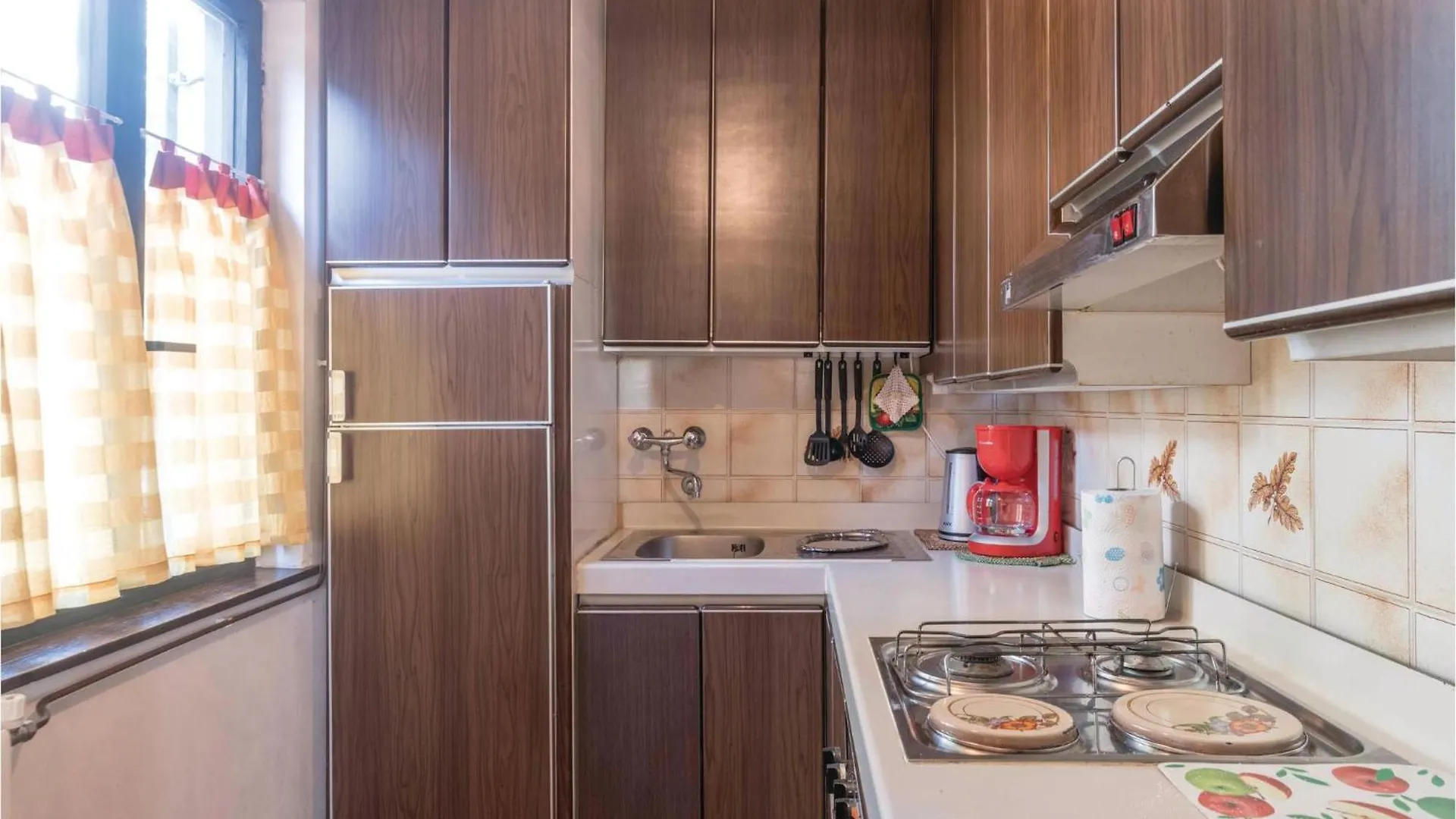 Holiday home 3 Bedroom Lovely Home In Manjadvorci