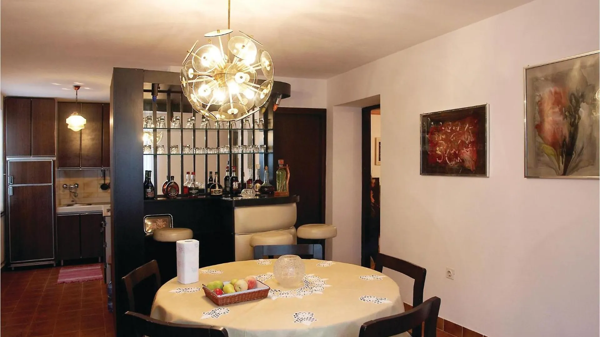 3 Bedroom Lovely Home In Manjadvorci 0*,